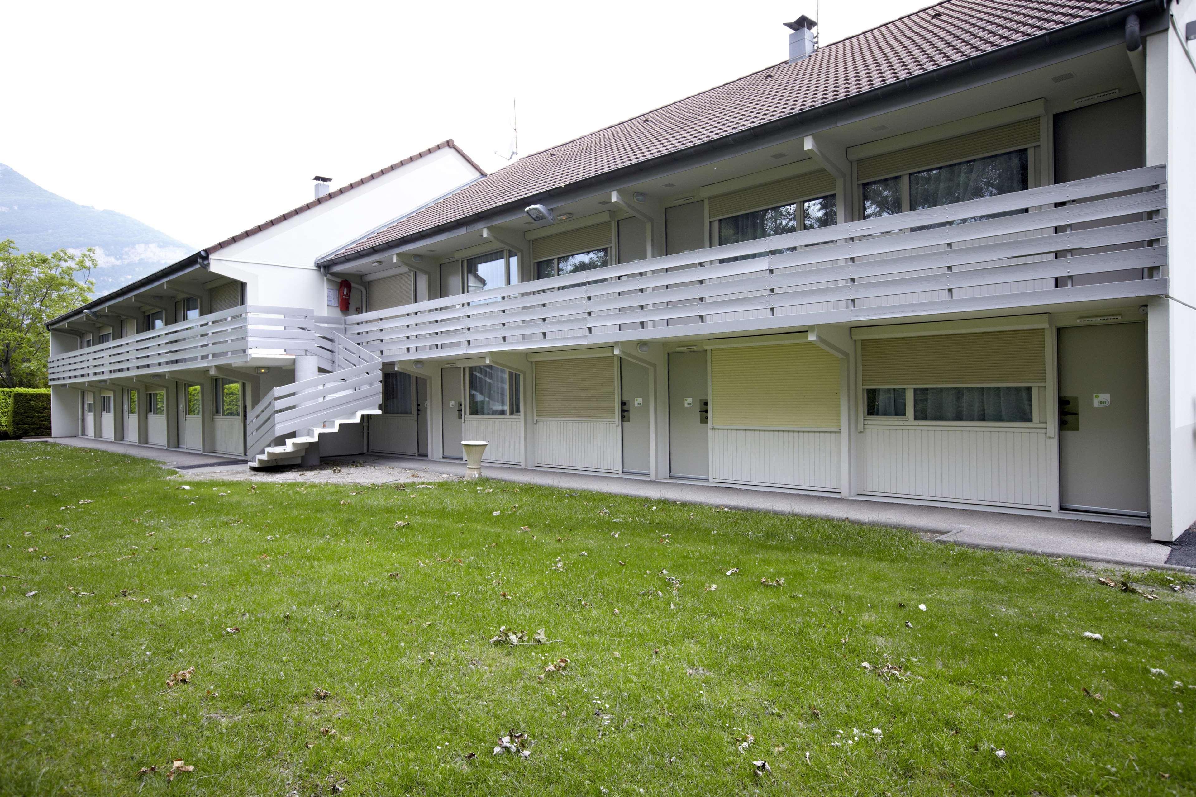 Hotel Campanile Grenoble Nord - Saint-Egreve Exterior foto